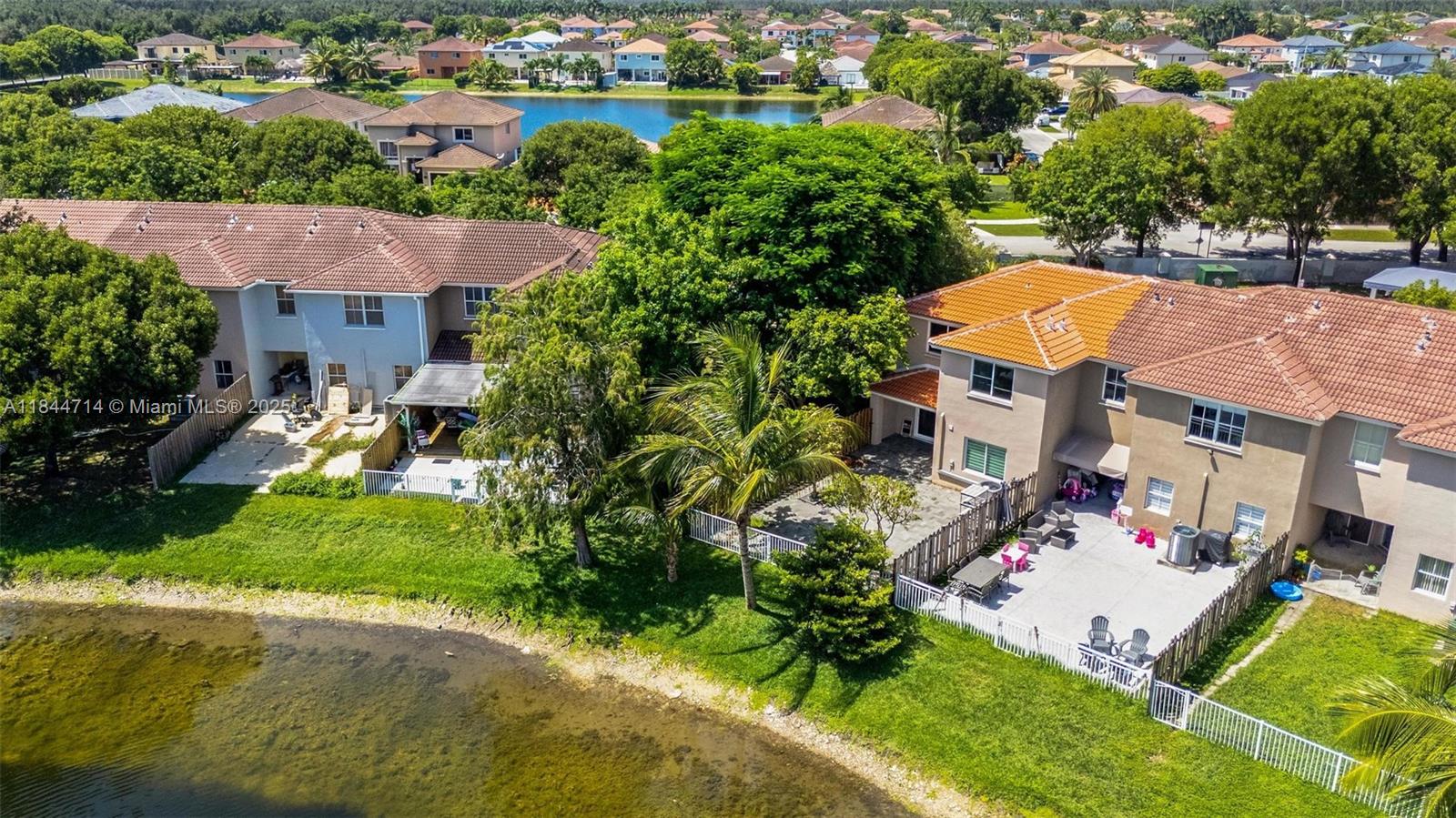 PARK LAKES SEC 3 - Residential