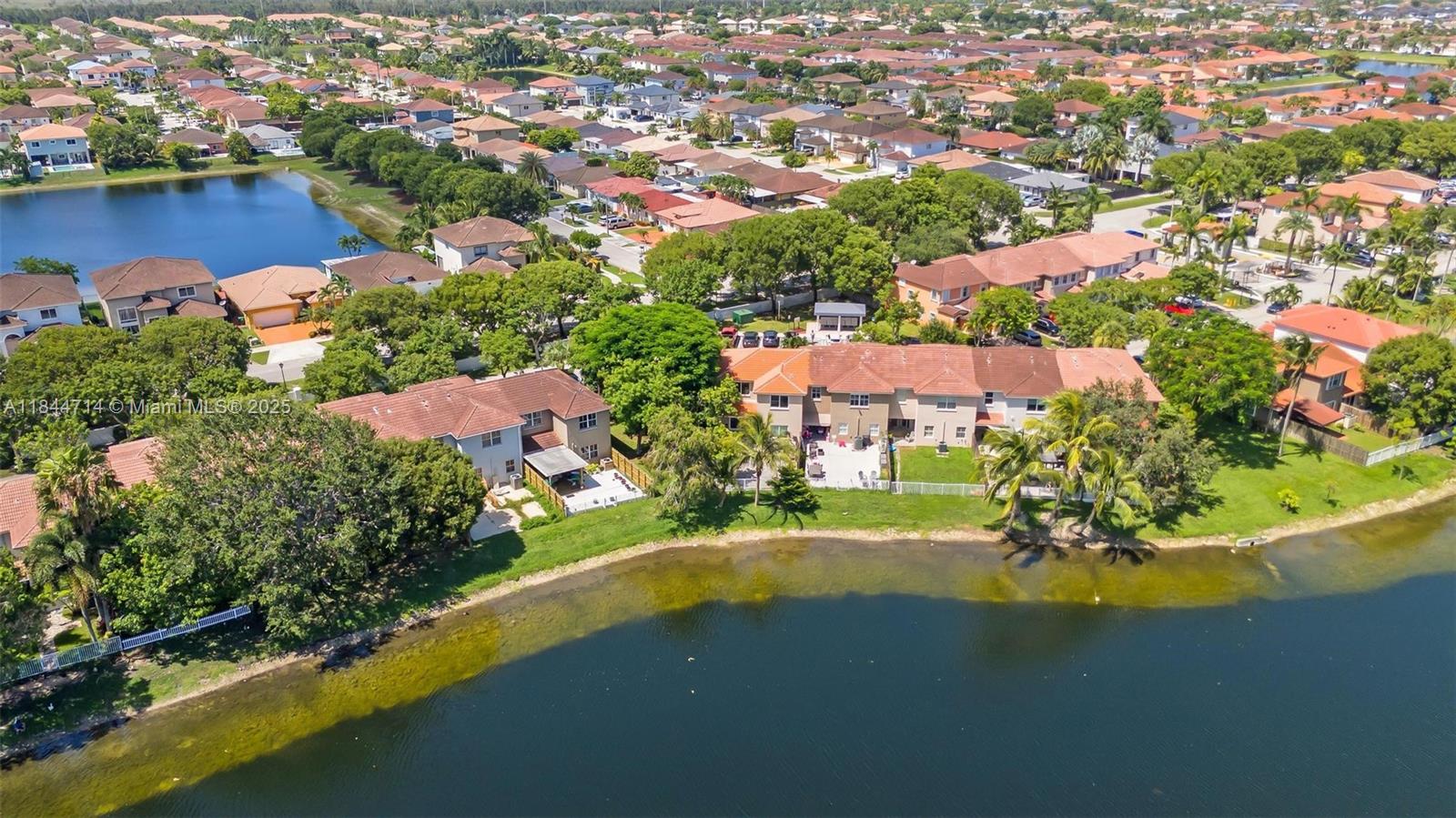PARK LAKES SEC 3 - Residential