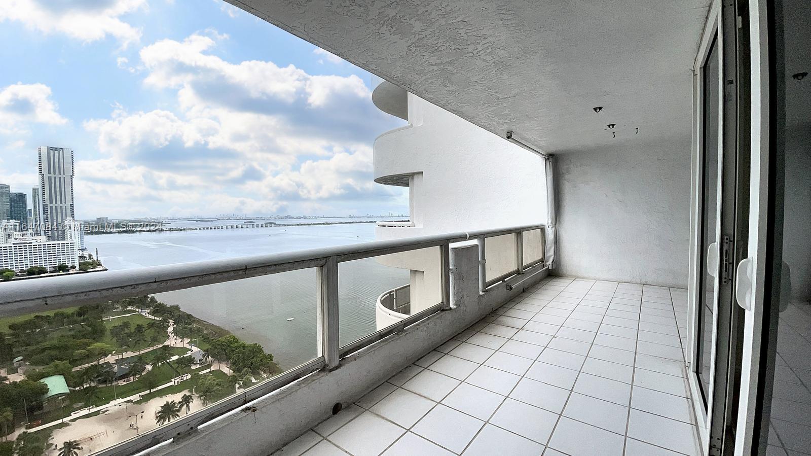 VENETIA CONDO - Residential Lease