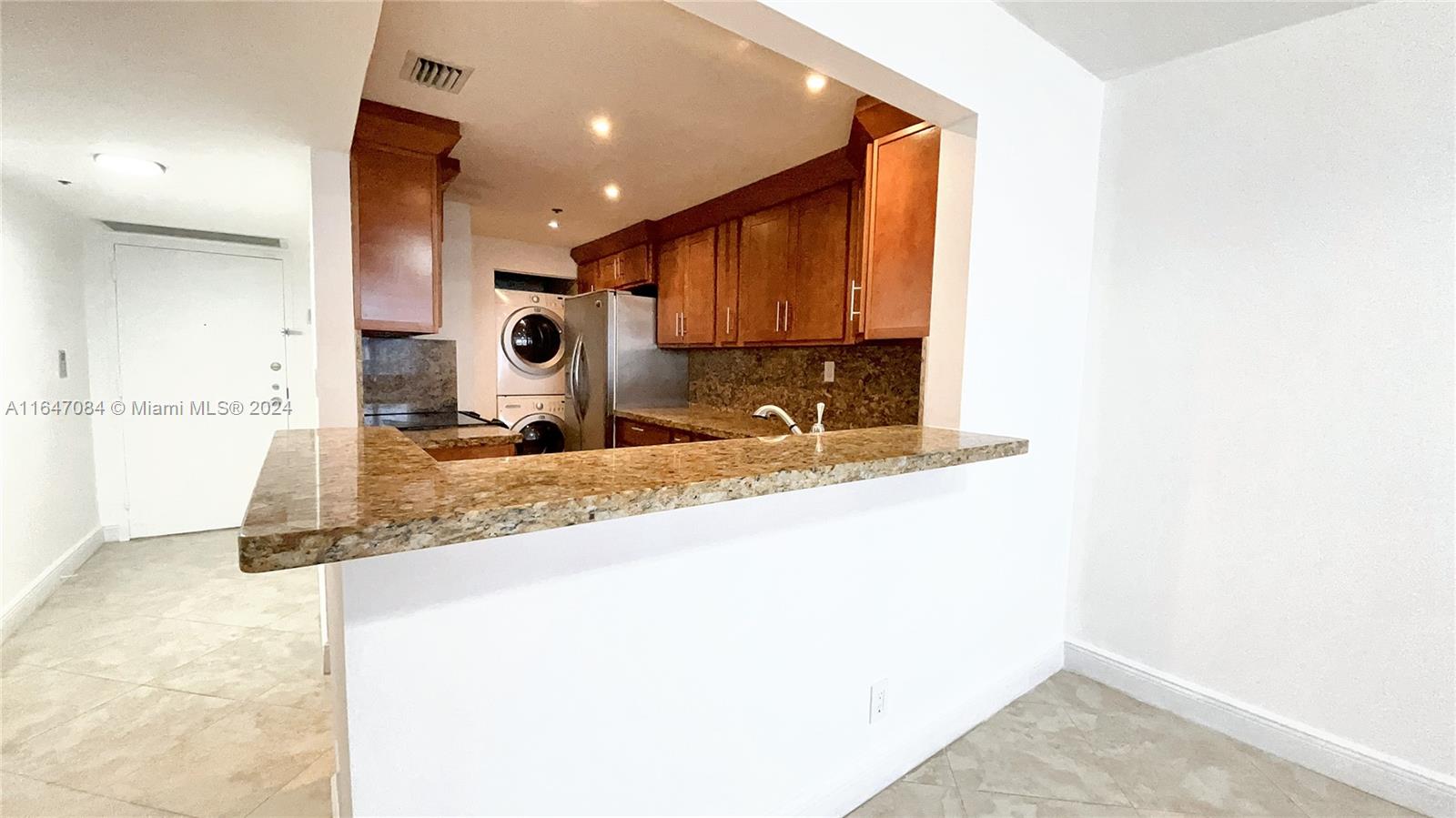 VENETIA CONDO - Residential Lease