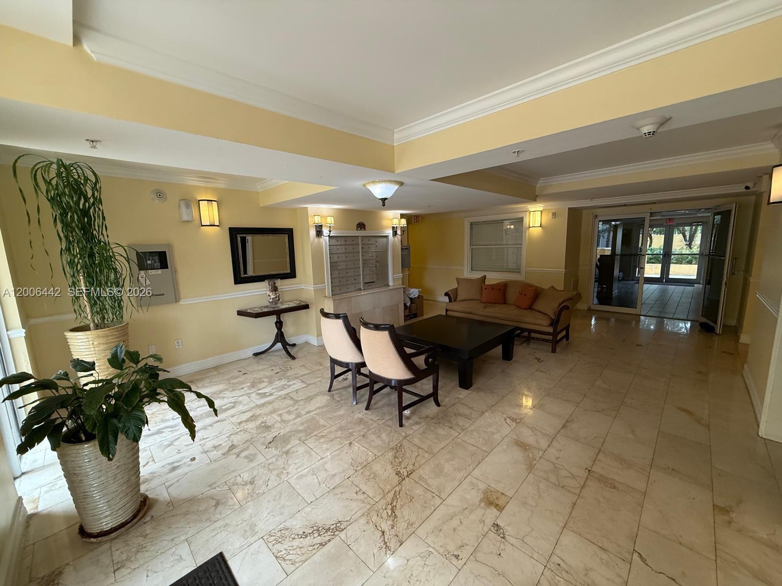 VILLA FLORINI CONDO - Residential