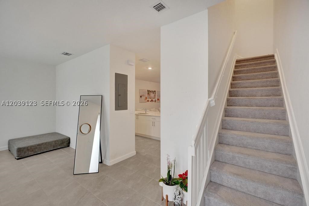 Avalon Square - Residential