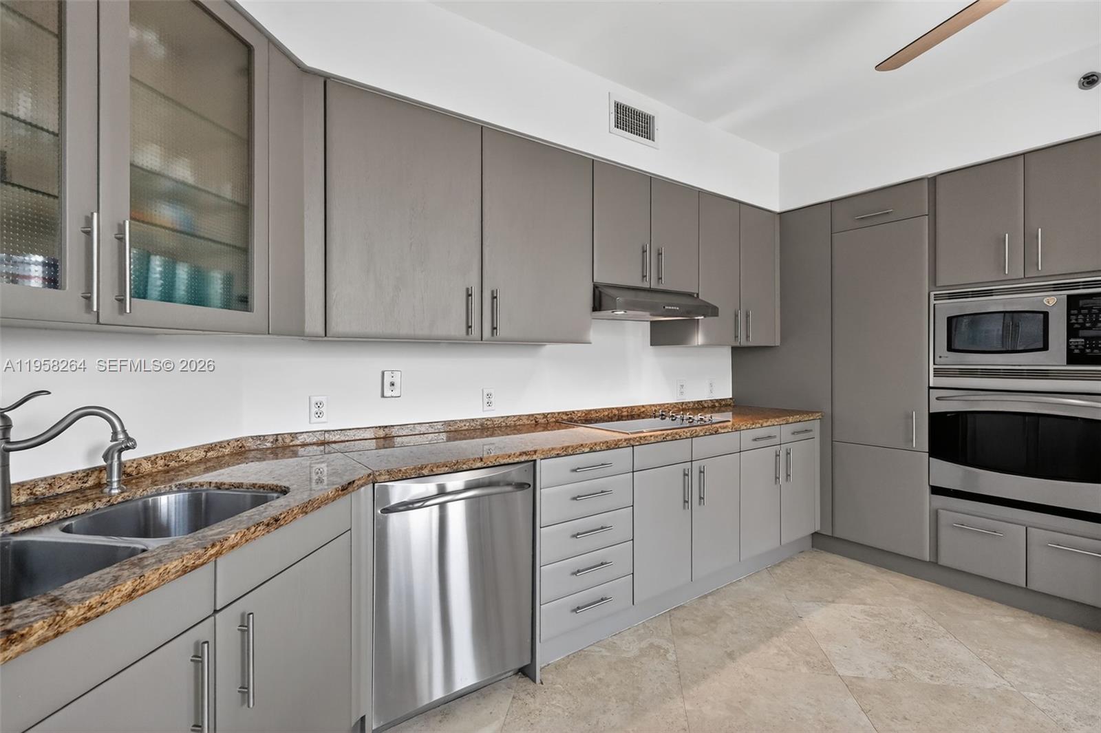 OCEAN ONE CONDO - Residential