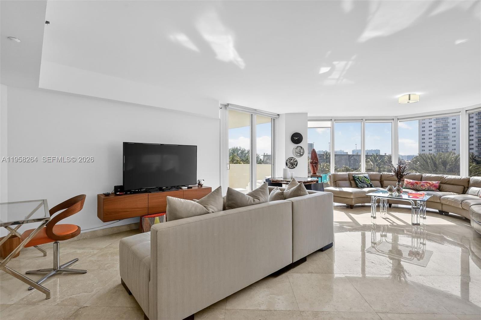 OCEAN ONE CONDO - Residential