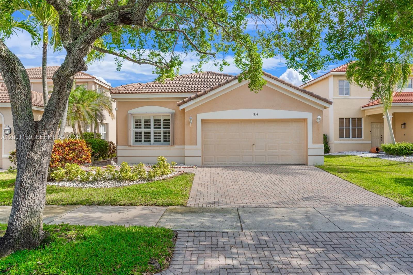 Located in the highly desirable gated community of Savanna, this beautiful extra-large 3-bedroom, 2-bathroom home stands out with impressive 9-foot ceilings that create a bright, open, and elegant feel throughout. The spacious floor plan features a welcoming living and dining area, a comfortable family room, and a bright breakfast nook perfect for casual dining and everyday living. The functional kitchen offers great flow for both convenience and entertaining. Accordion shutters. Enjoy resort-style living with access to Savanna’s clubhouse, pools, playgrounds, sports courts, and scenic walking paths, all within a secure, family-friendly community. Ideally located near top-rated Weston schools, parks, shopping, dining, and major highways.