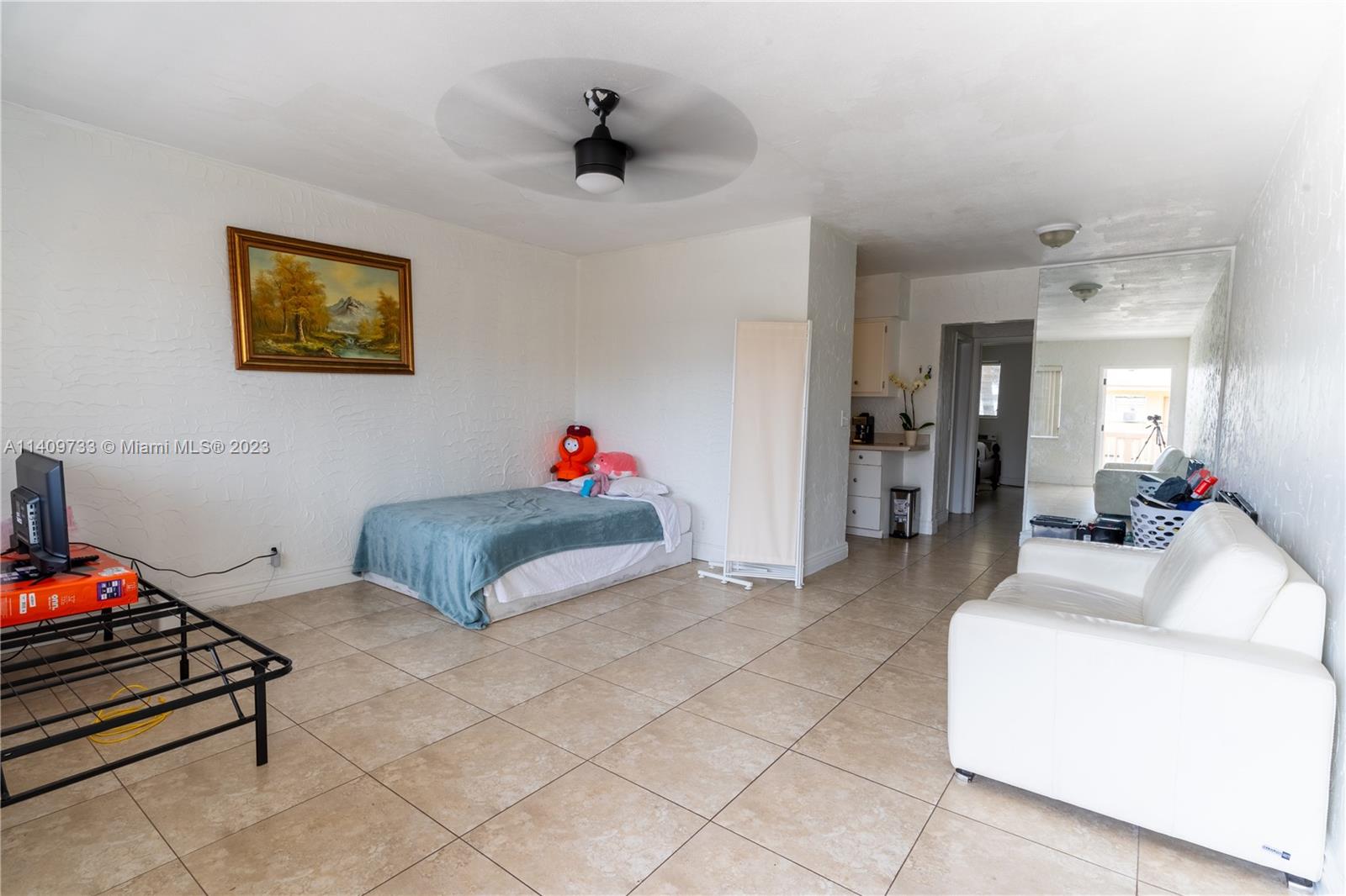 PARK SIDE MANOR D CONDO I - Residential