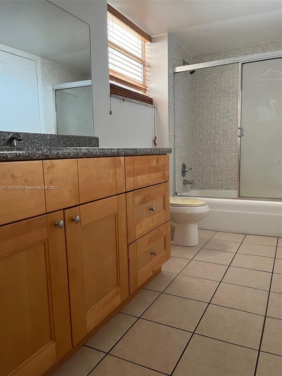 LAKEVIEW SOUTH CONDO - Residential Lease