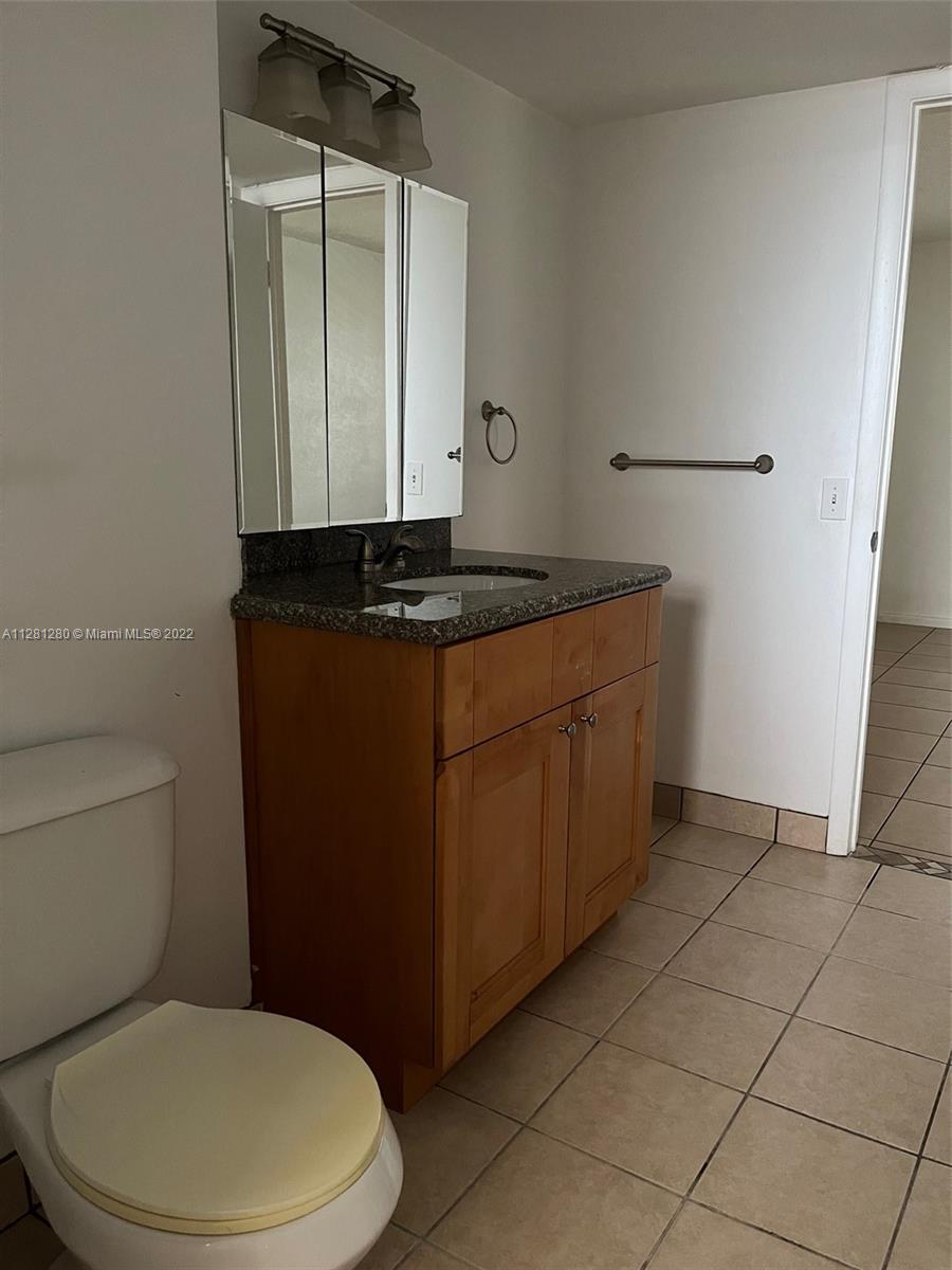 LAKEVIEW SOUTH CONDO - Residential Lease