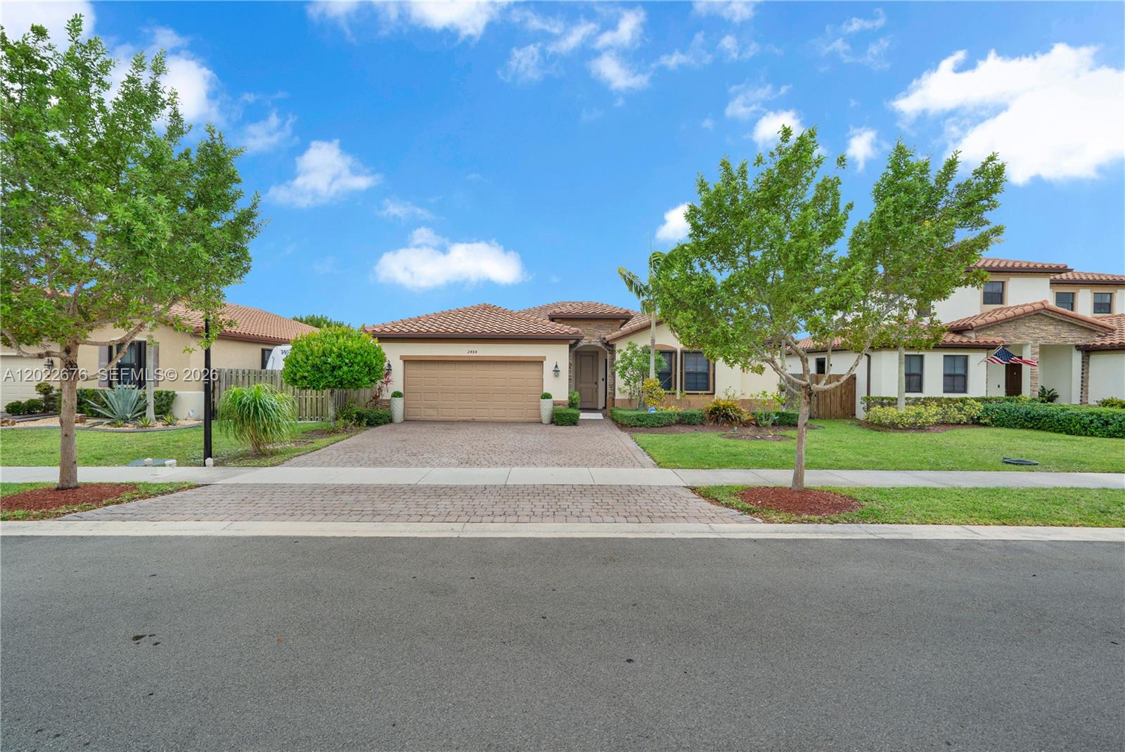 KINGMAN COMMONS - Residential
