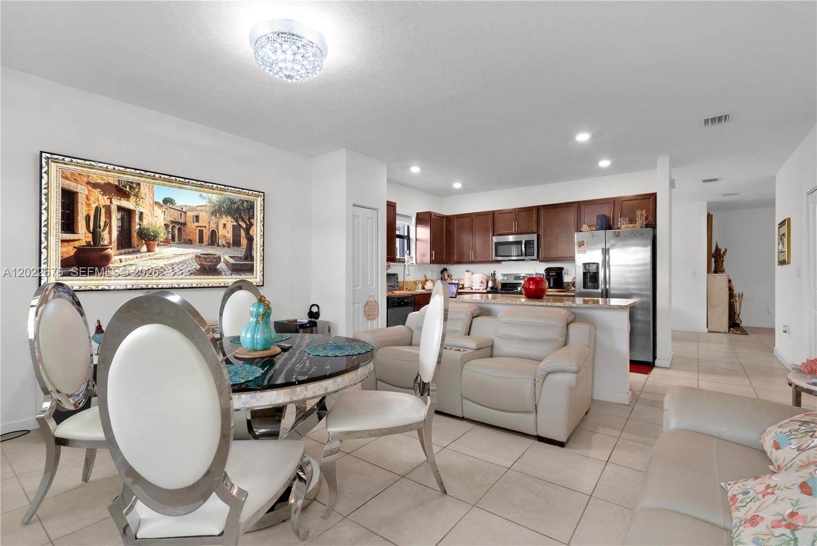 KINGMAN COMMONS - Residential