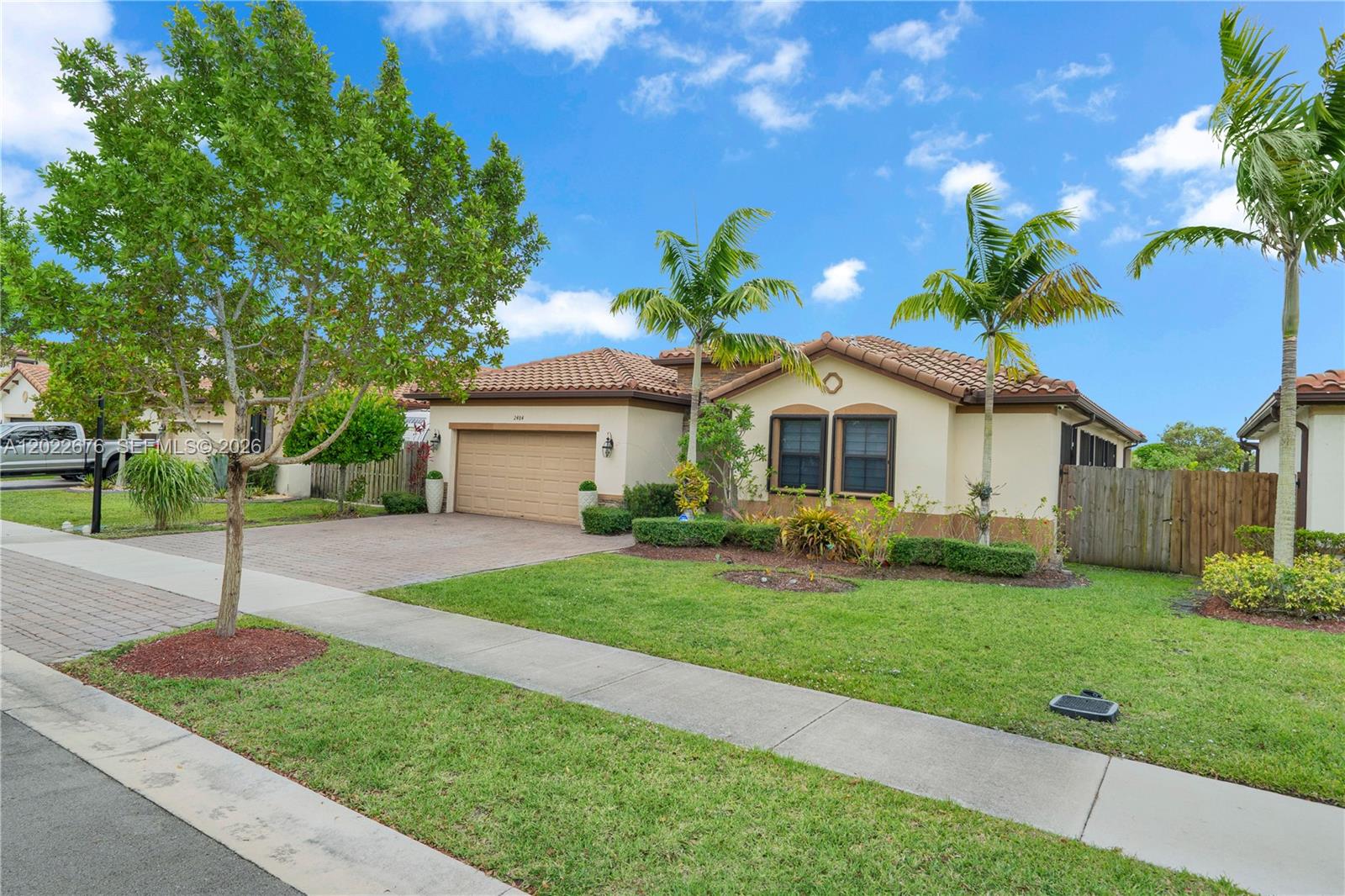 KINGMAN COMMONS - Residential