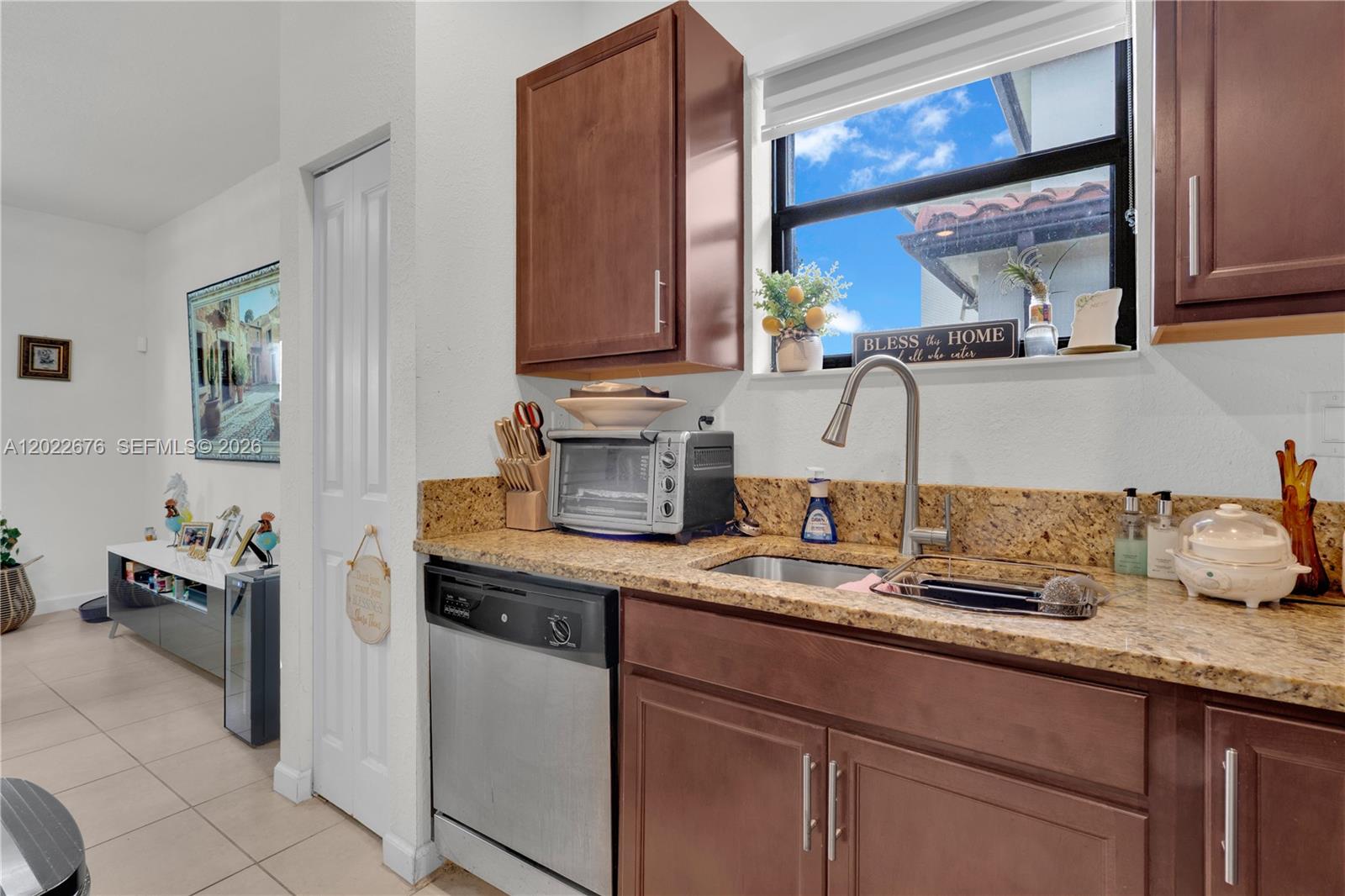KINGMAN COMMONS - Residential