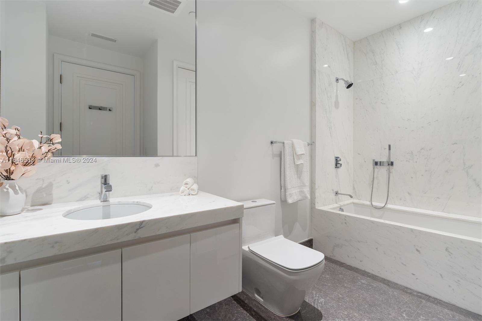 Estates at Acqualina - Residential