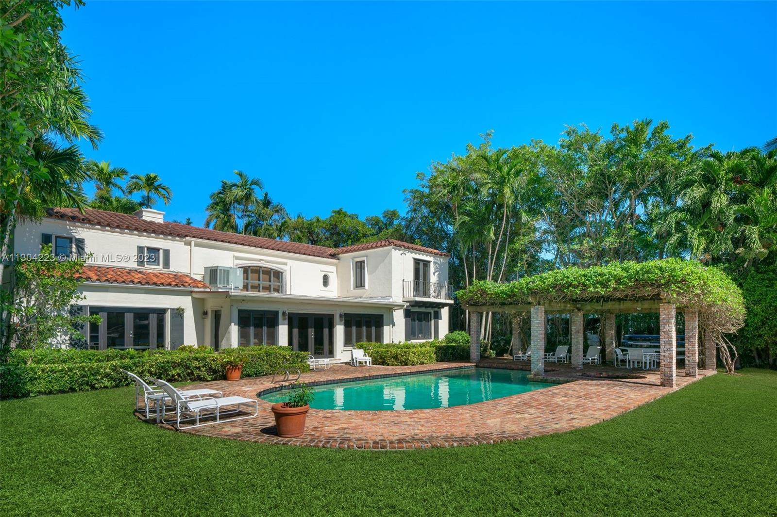 LA GORCE ISLAND - Residential