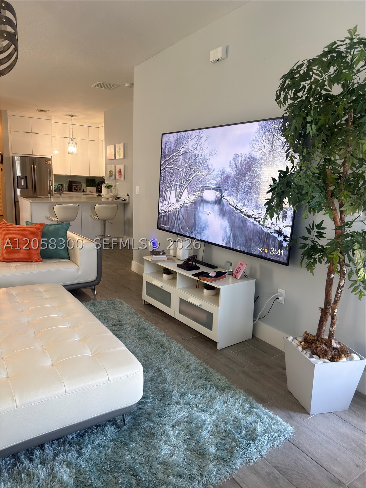 BANYAN BAY CONDO - Residential