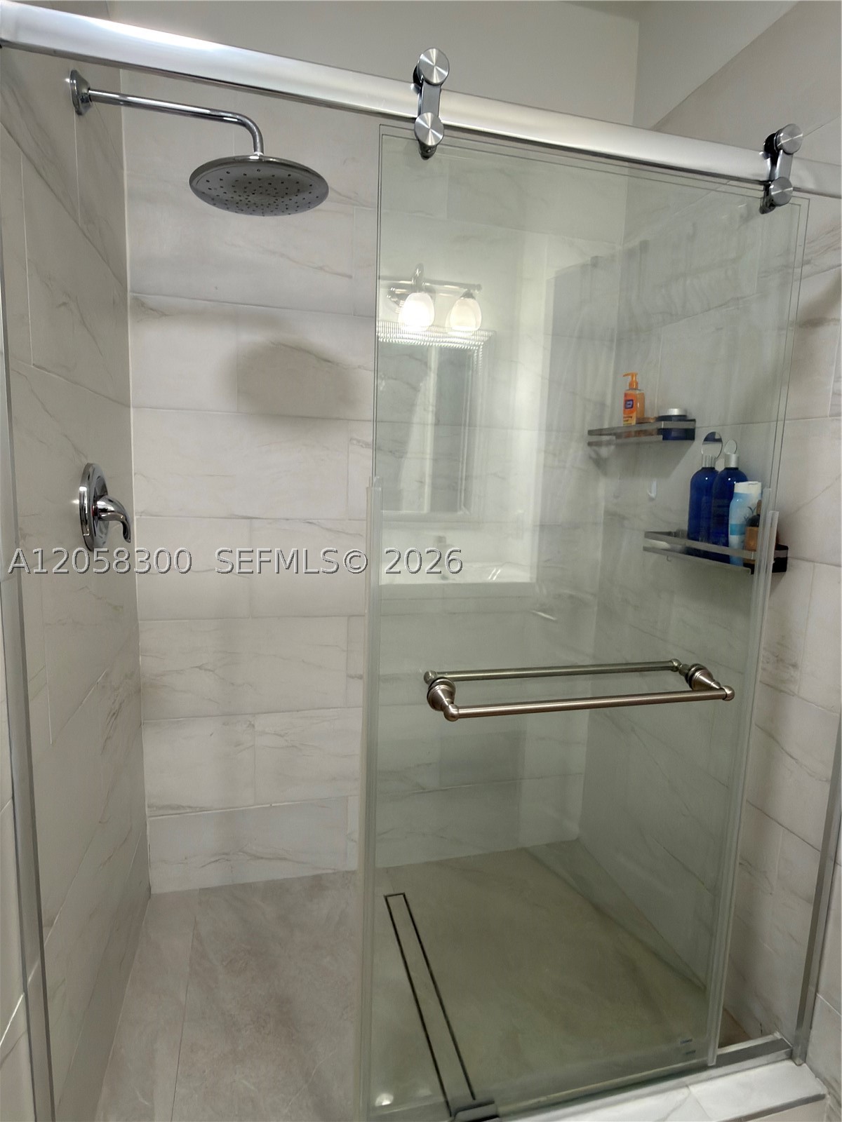 BANYAN BAY CONDO - Residential