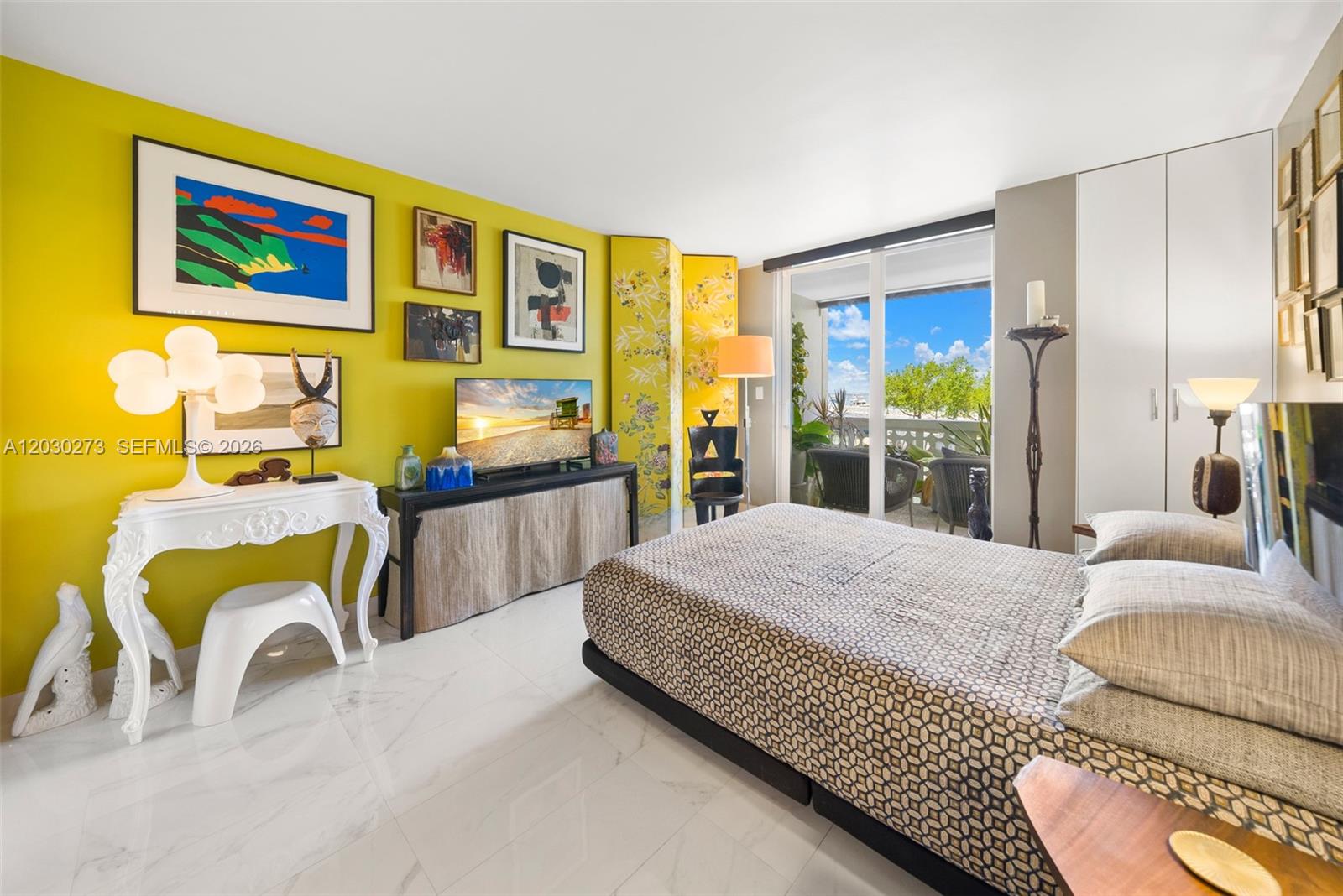 BONNE VIE CONDO - Residential