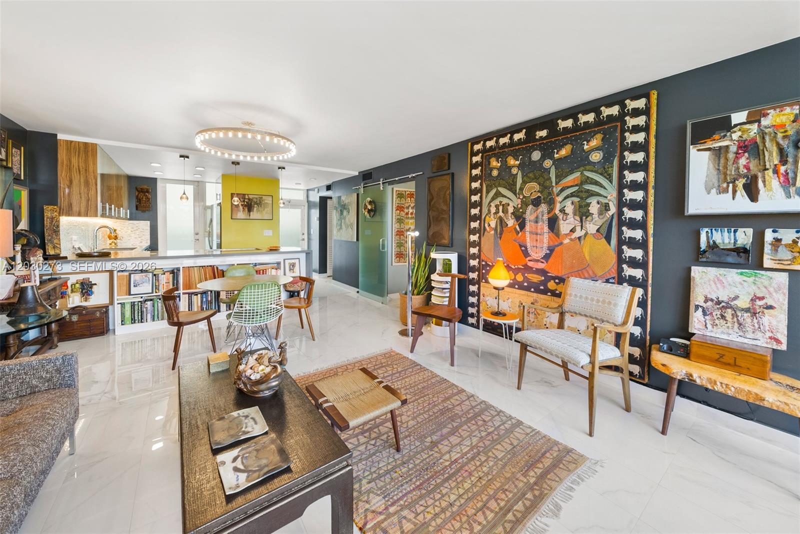BONNE VIE CONDO - Residential