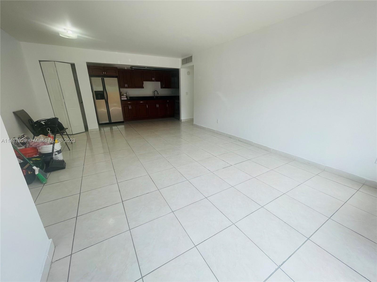 DORAL GARDENS CONDO - Residential Lease
