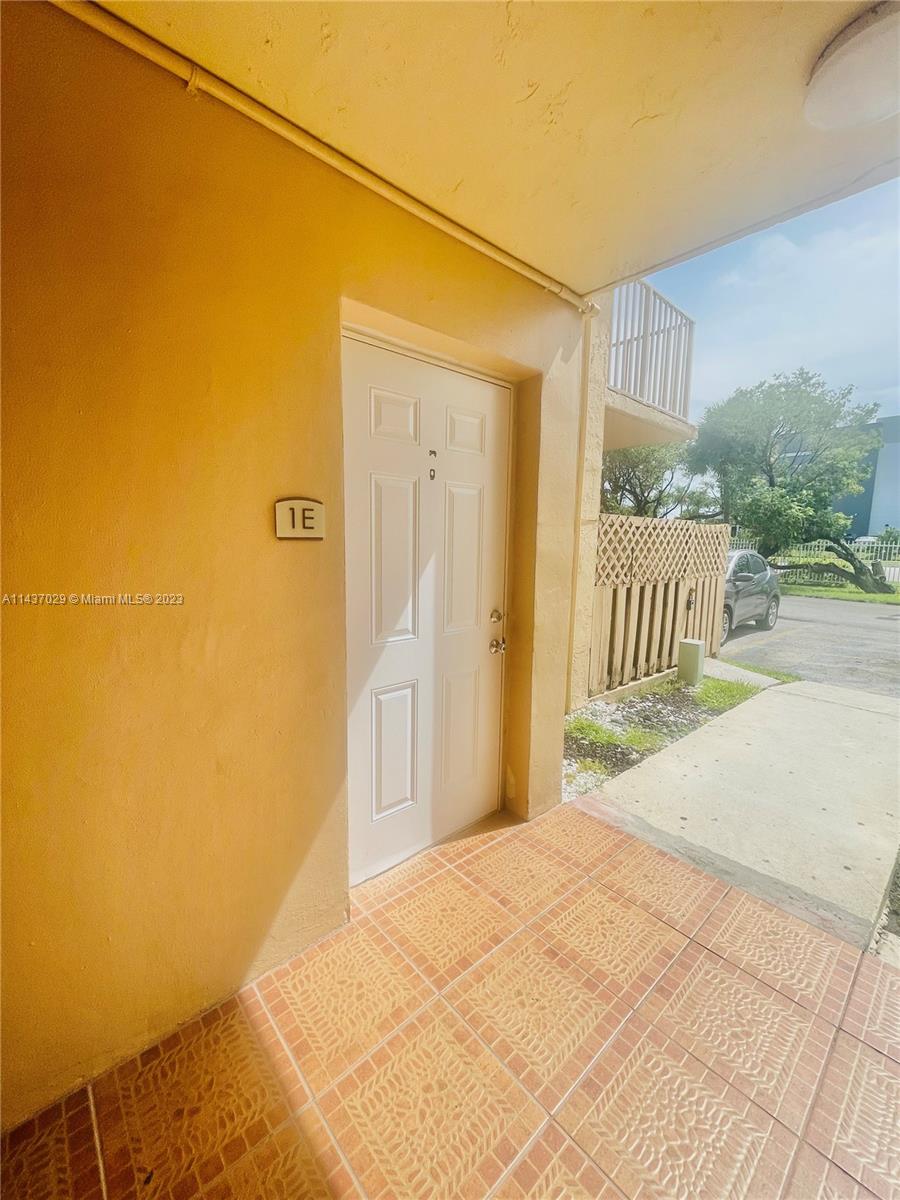 DORAL GARDENS CONDO - Residential Lease