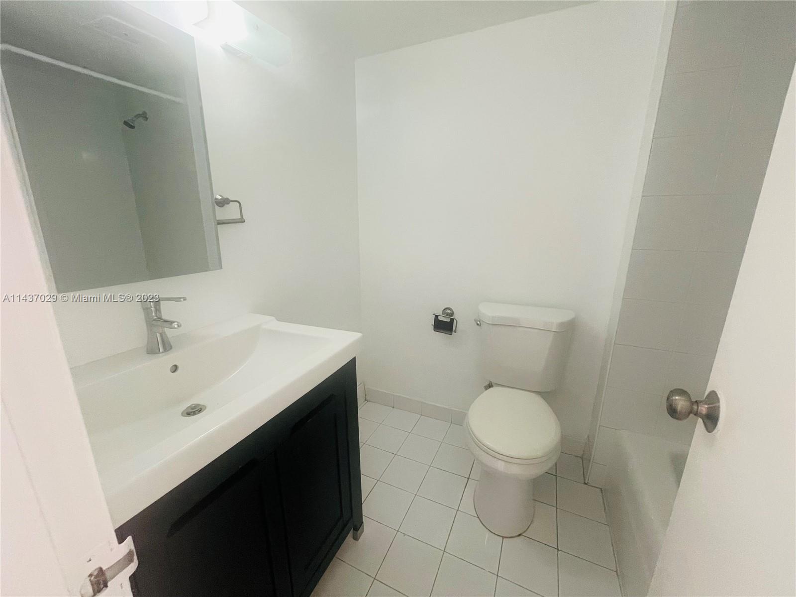 DORAL GARDENS CONDO - Residential Lease