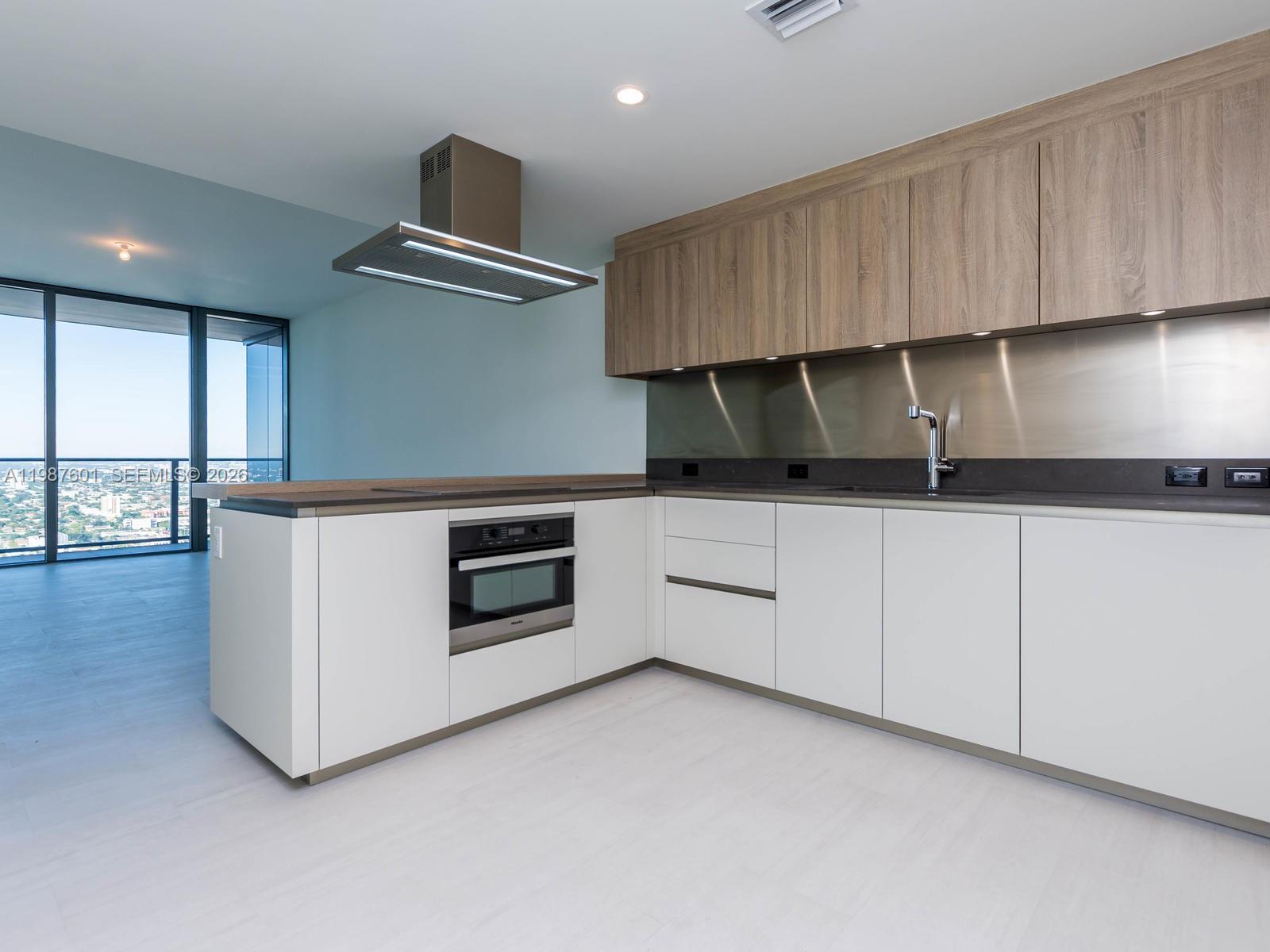 BRICKELL FLATIRON CONDO - Residential