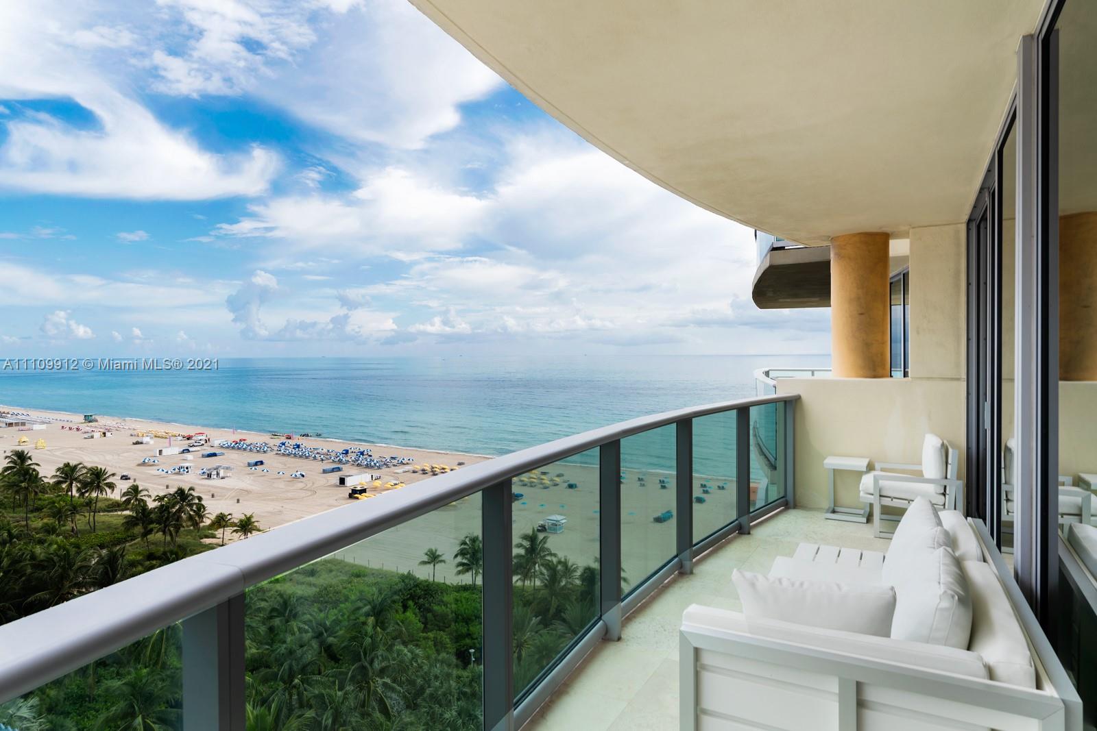 IL VILLAGGIO ON SOUTH BEA - Residential