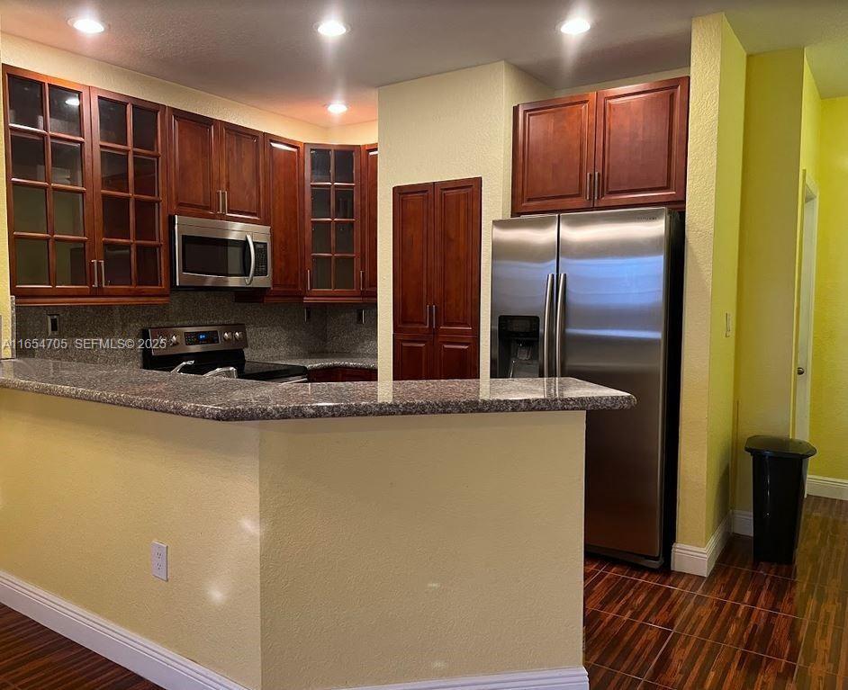 CATALINA PLACE - Residential