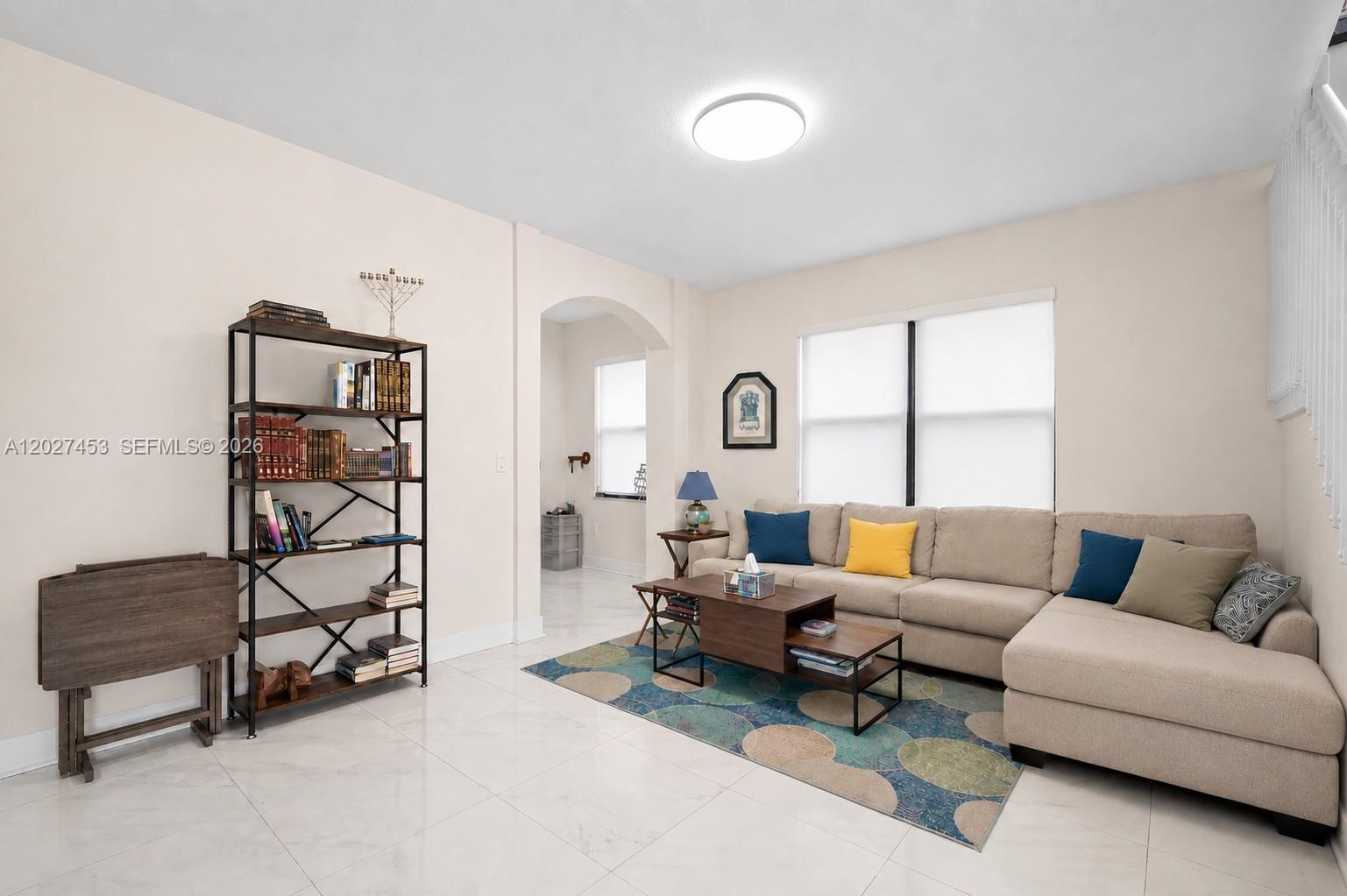 CHAMPION LAKES - Residential