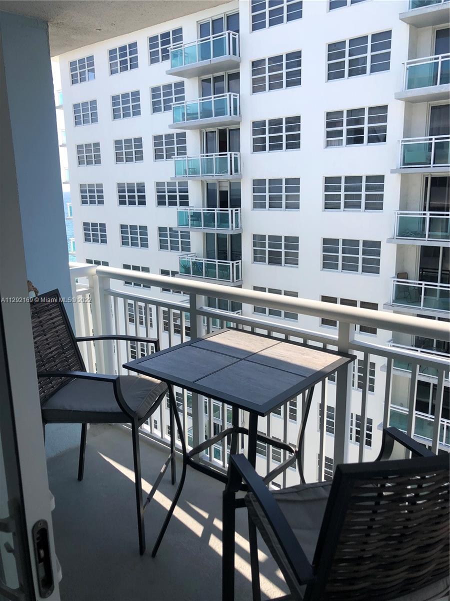 PORT ROYALE CONDO - Residential Lease