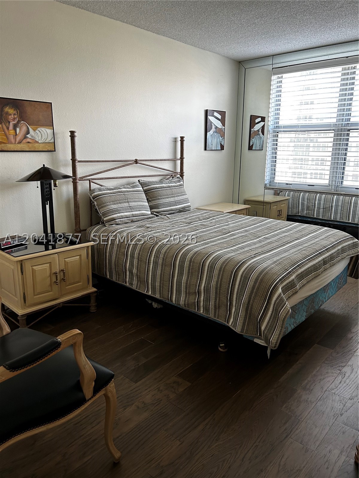 HEMISPHERES CONDO - Residential Lease