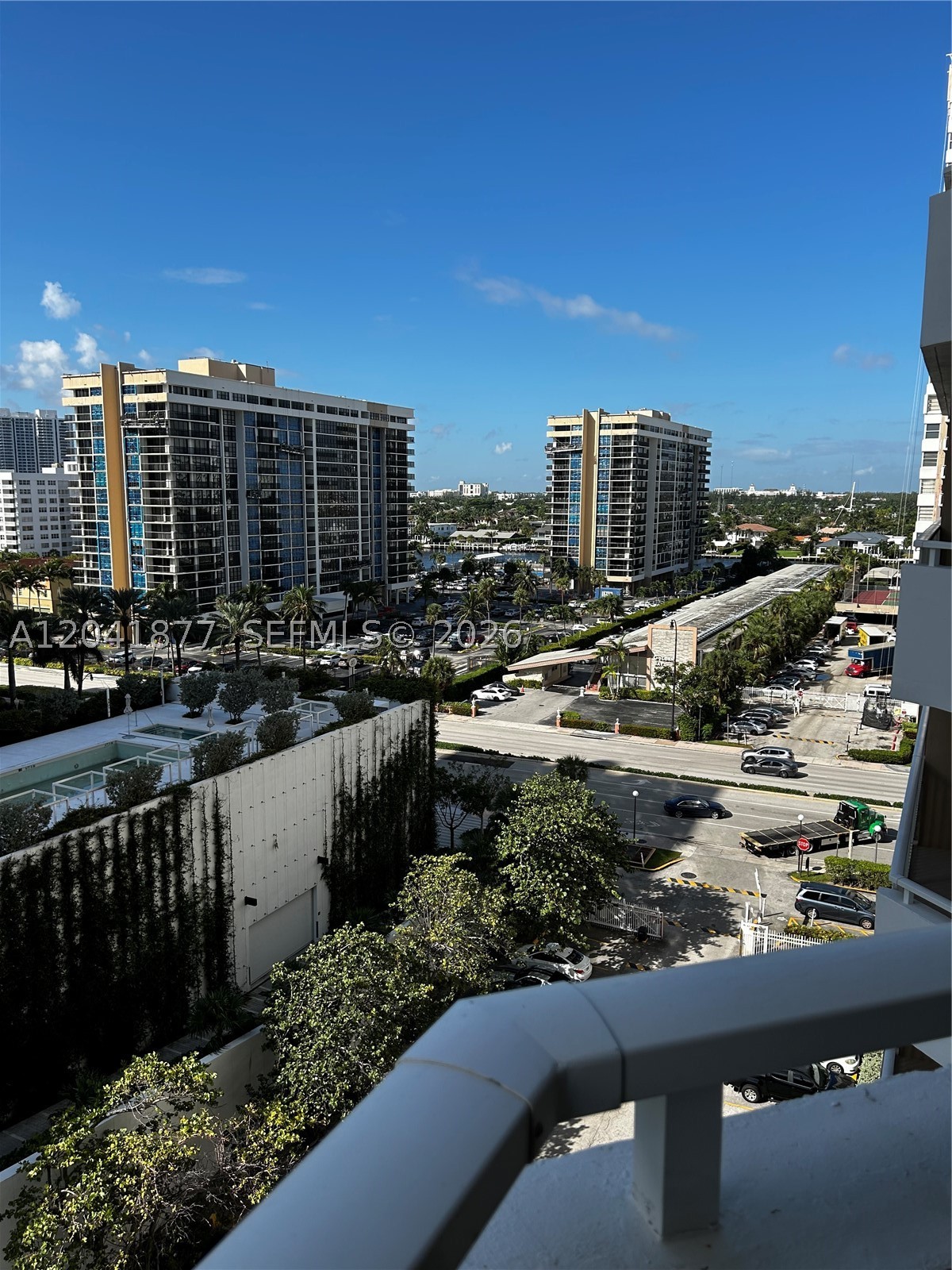 HEMISPHERES CONDO - Residential Lease