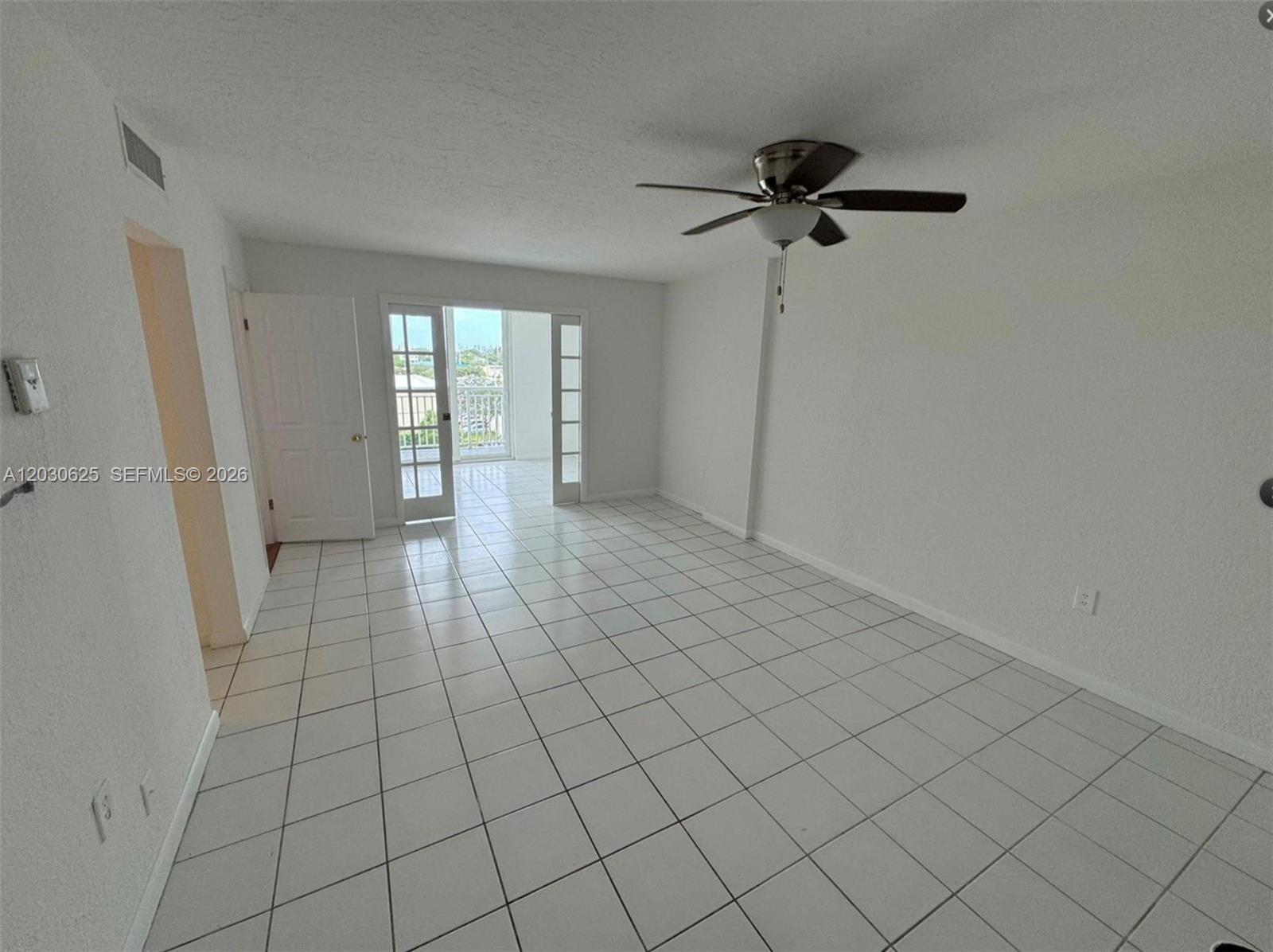 HARBOUR POINTE OF MIAMI C - Residential