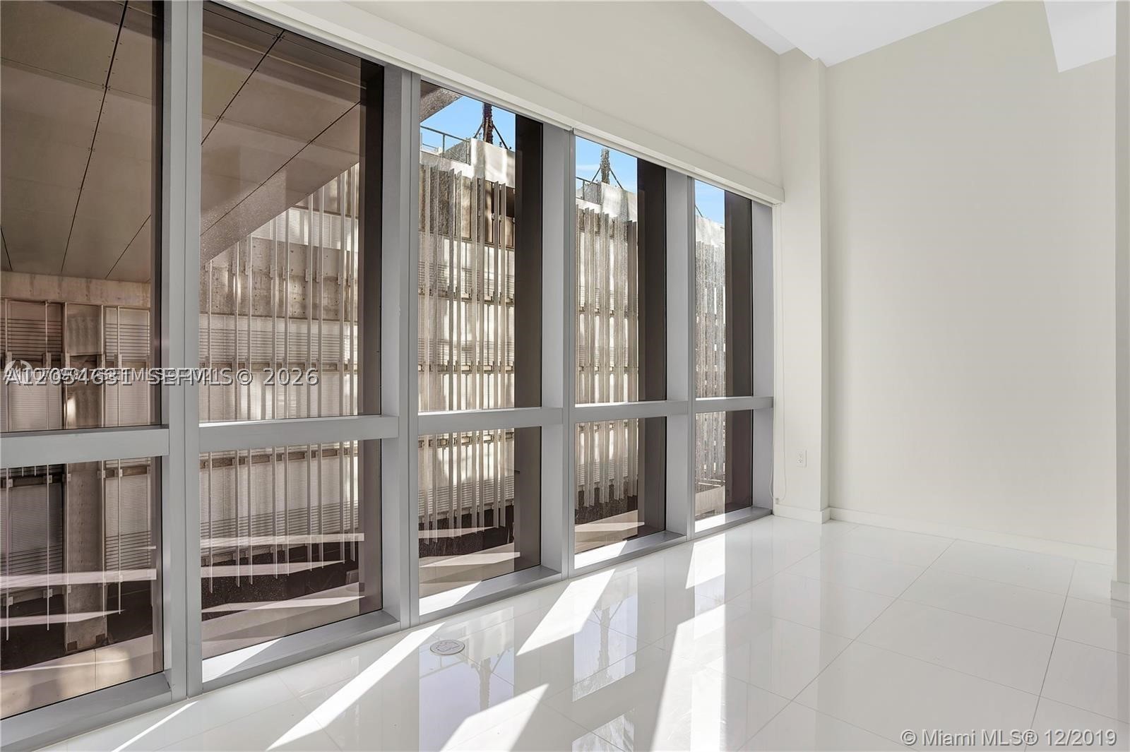 PARAMOUNT MIAMI WORLDCENT - Residential
