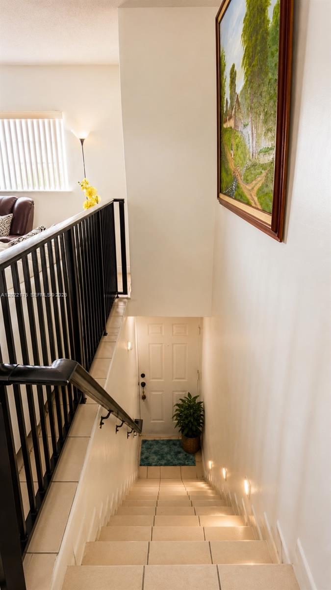 EL PRADO XIII CONDO - Residential