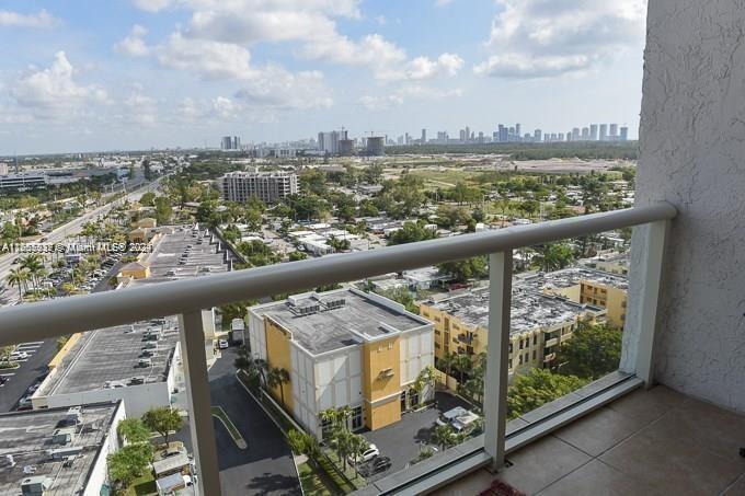 SAILBOAT CAY CONDO - Residential