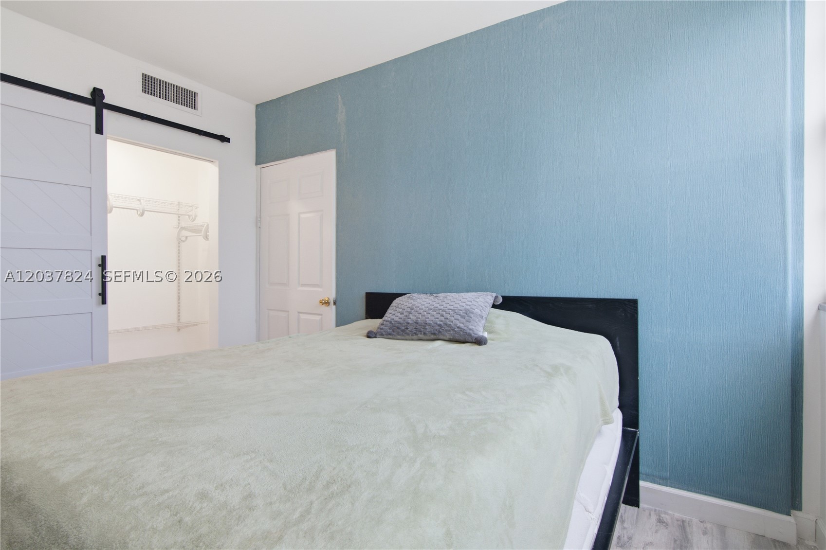 FOUR AMBASSADORS CONDO PH - Residential Lease