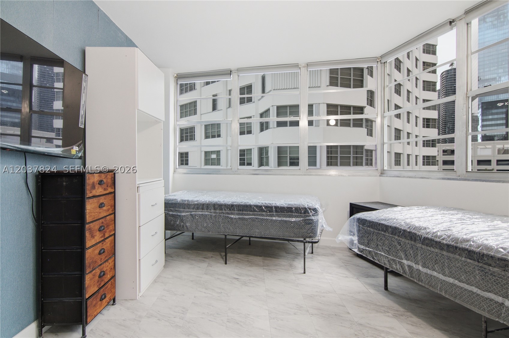 FOUR AMBASSADORS CONDO PH - Residential Lease