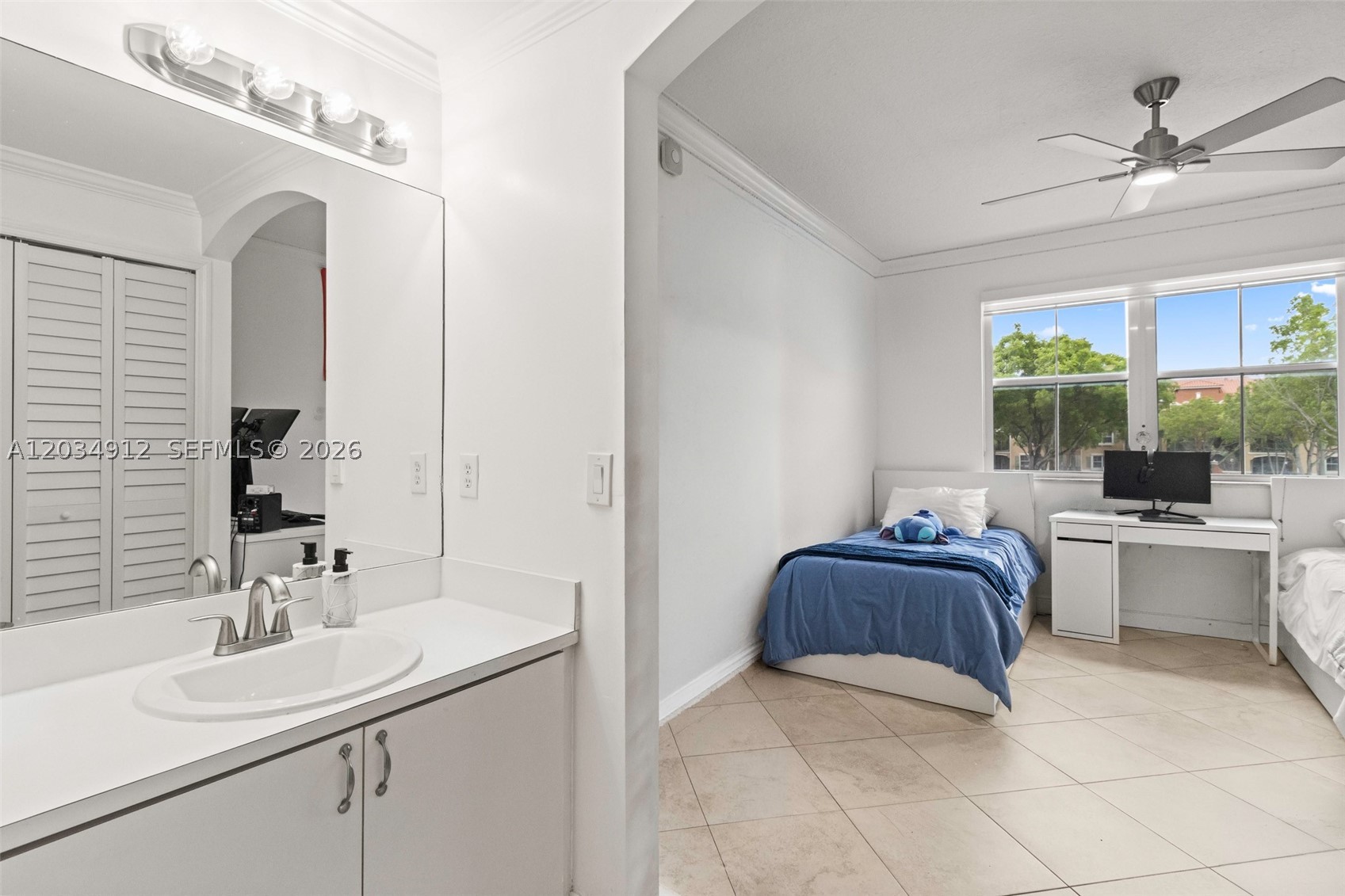 THE COURTS AT DORAL ISLES - Residential