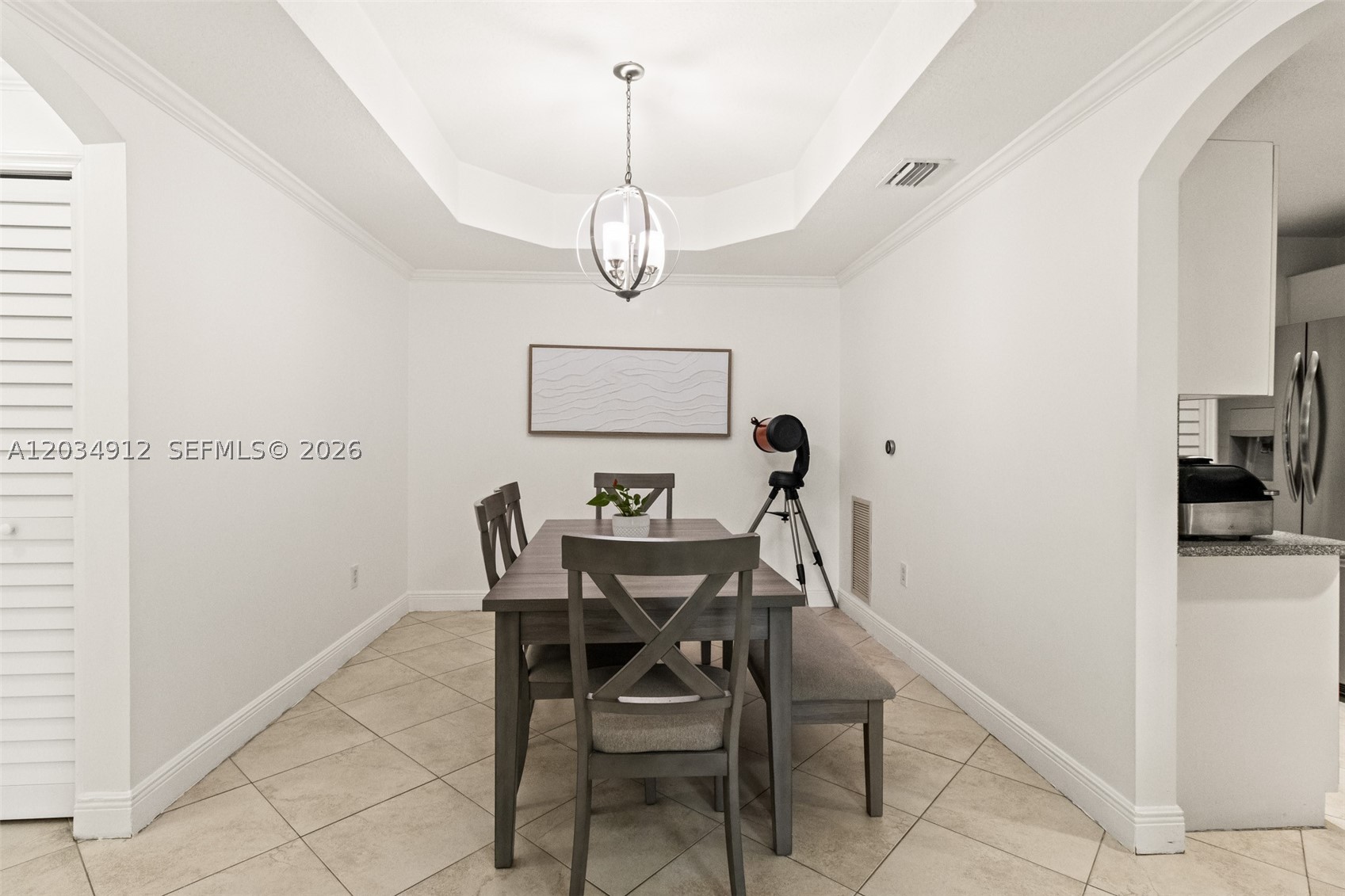 THE COURTS AT DORAL ISLES - Residential