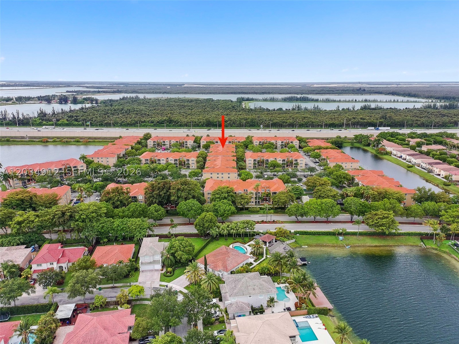 THE COURTS AT DORAL ISLES - Residential