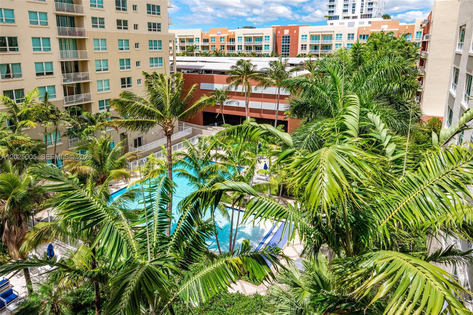 CITE CONDO - Residential