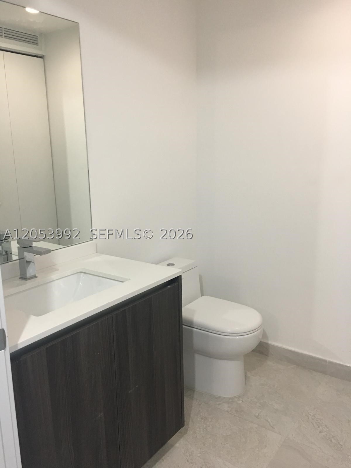 ARIA ON THE BAY CONDO - Residential Lease