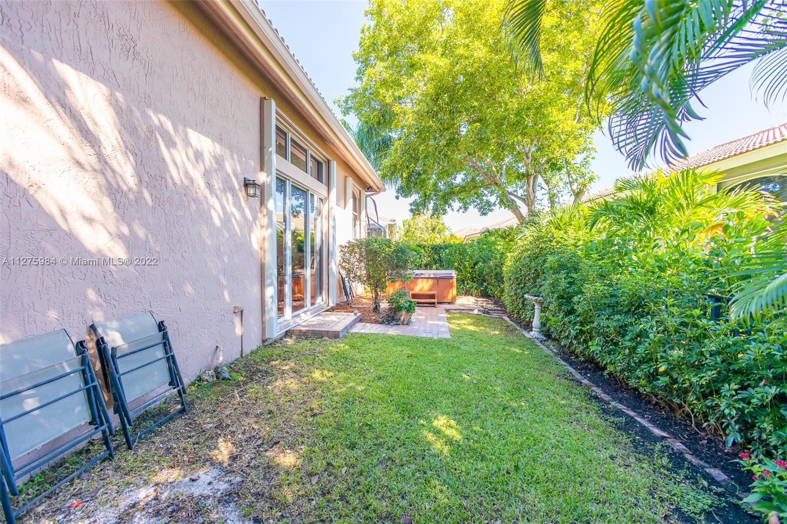 MARINERS COVE OF EAGLE LA - Residential