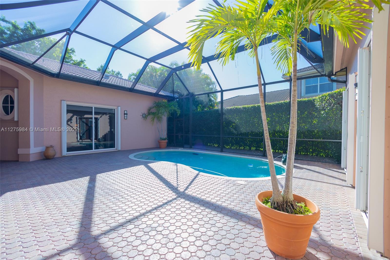 MARINERS COVE OF EAGLE LA - Residential