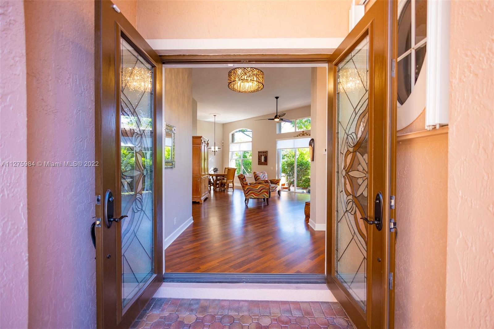 MARINERS COVE OF EAGLE LA - Residential