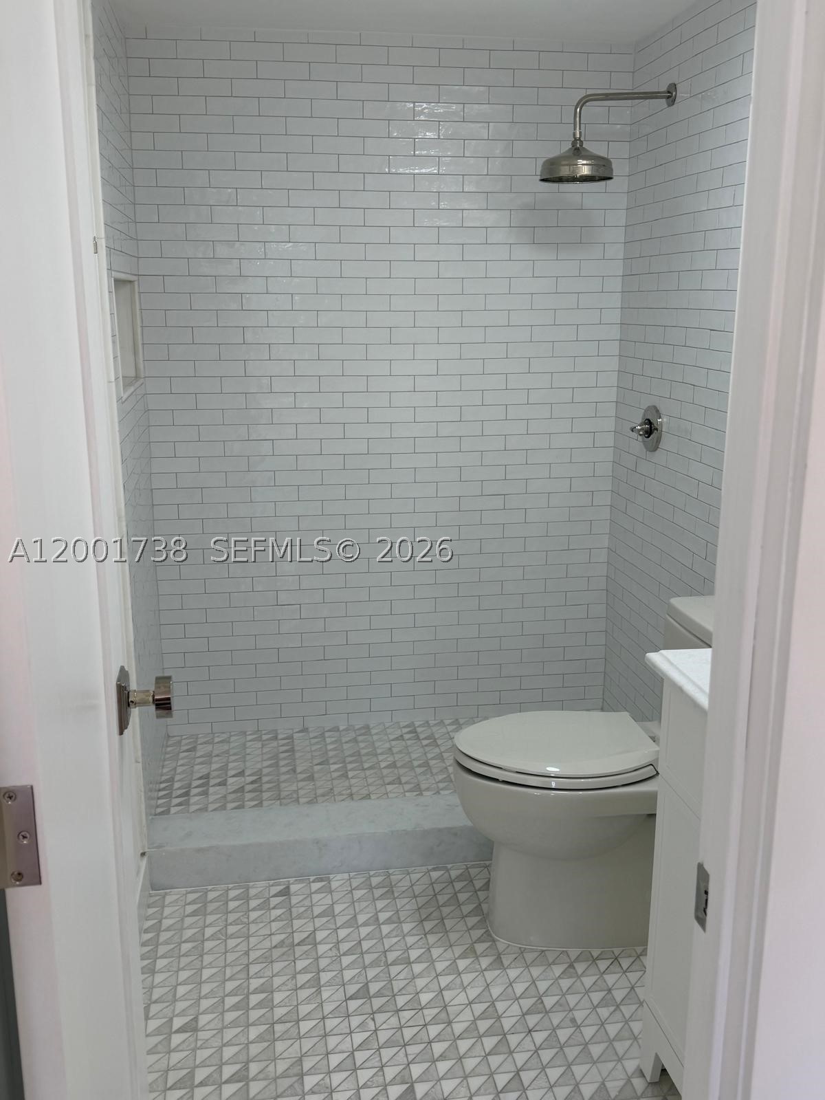 LAUDERDALE TOWER CONDO - Residential