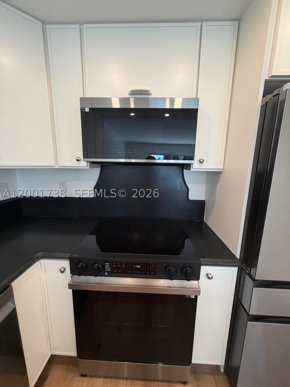 LAUDERDALE TOWER CONDO - Residential