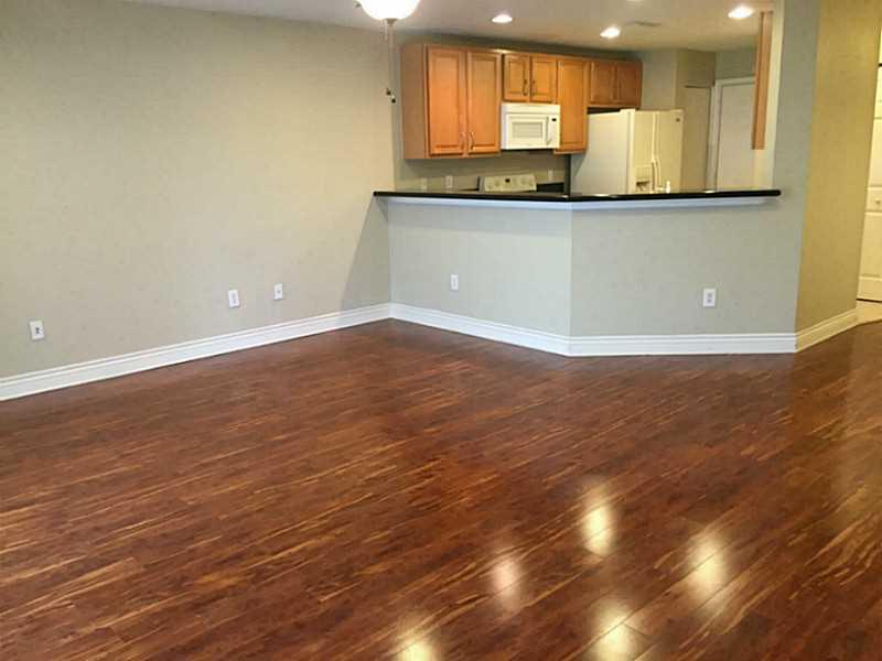 LYONS INDUSTRIAL PARK 71- - Residential Lease