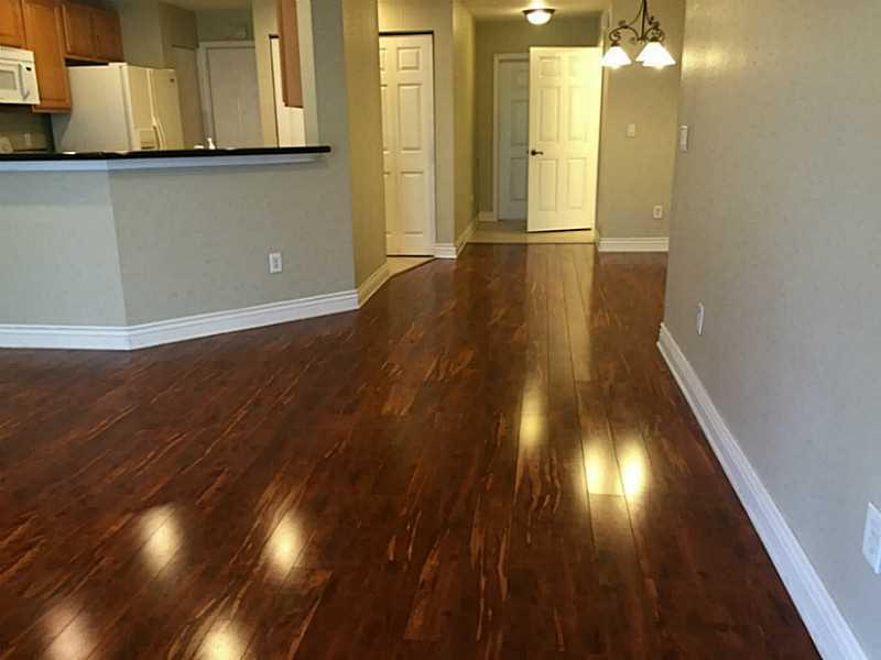 LYONS INDUSTRIAL PARK 71- - Residential Lease